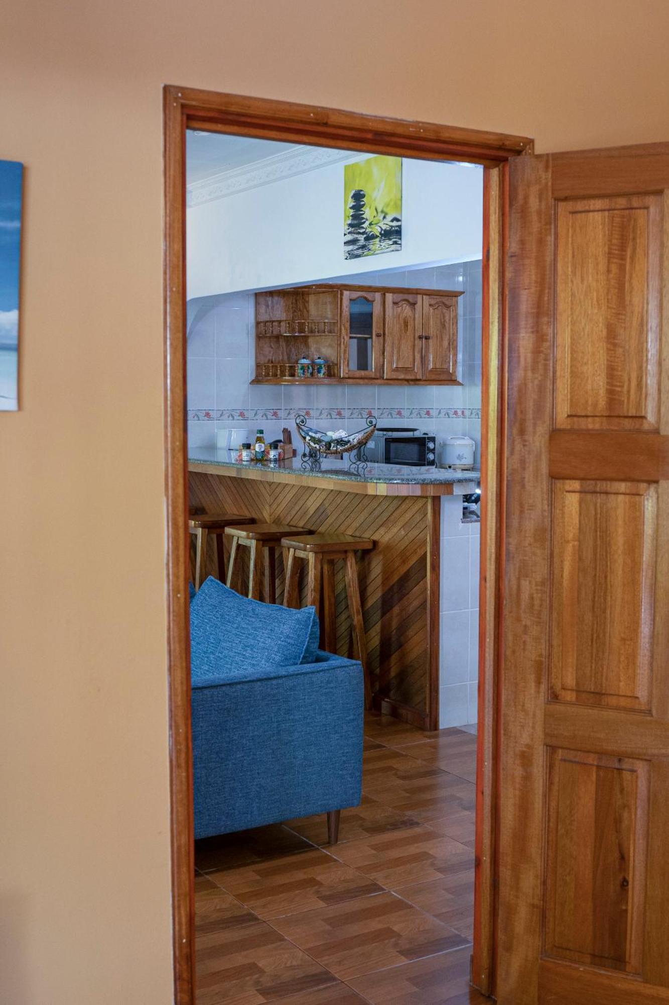 Casa De Leela Self Catering Guest House Ла-Диг Экстерьер фото